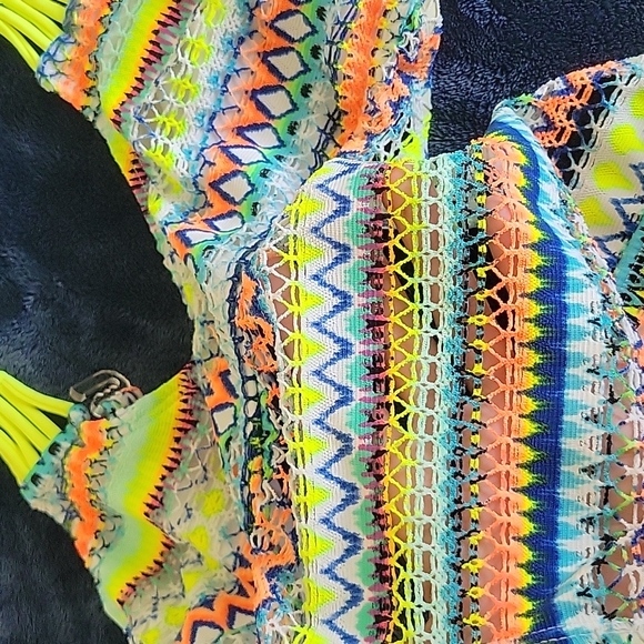 Fluorescent Sexy Monokini - Picture 4 of 6